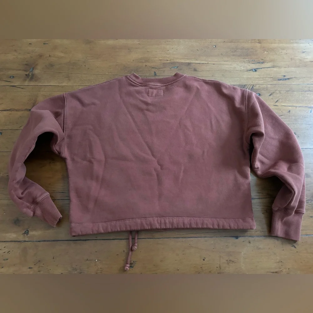 Wilfred crew neck sweater, faded brick red, fleece, cropped & oversized - Picture 2 of 4